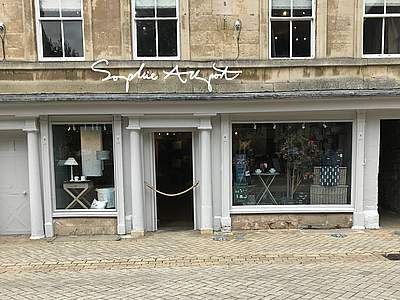 27 High Street
