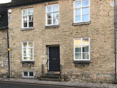 11 St Peters Street