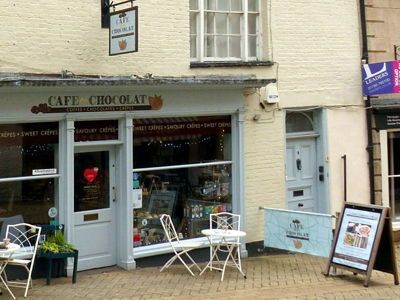 2 Ironmonger Street
